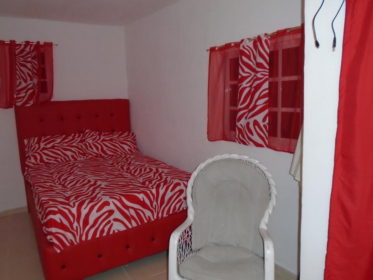 לה רומנה Guesthouse Villa La Isla מראה חיצוני תמונה